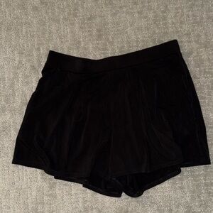 Express Women's Black Shorts